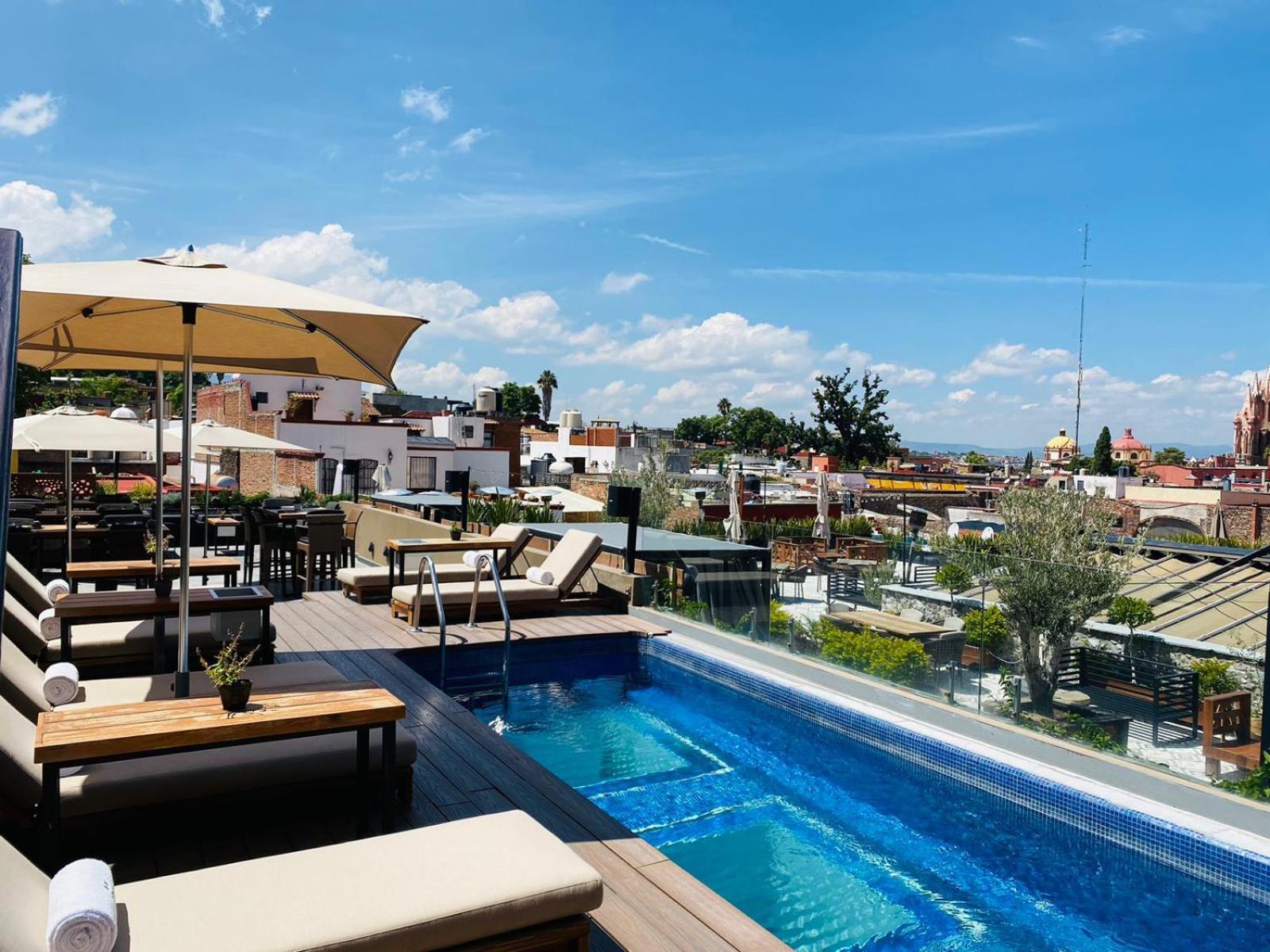 Hotel Madi Альенде Экстерьер фото